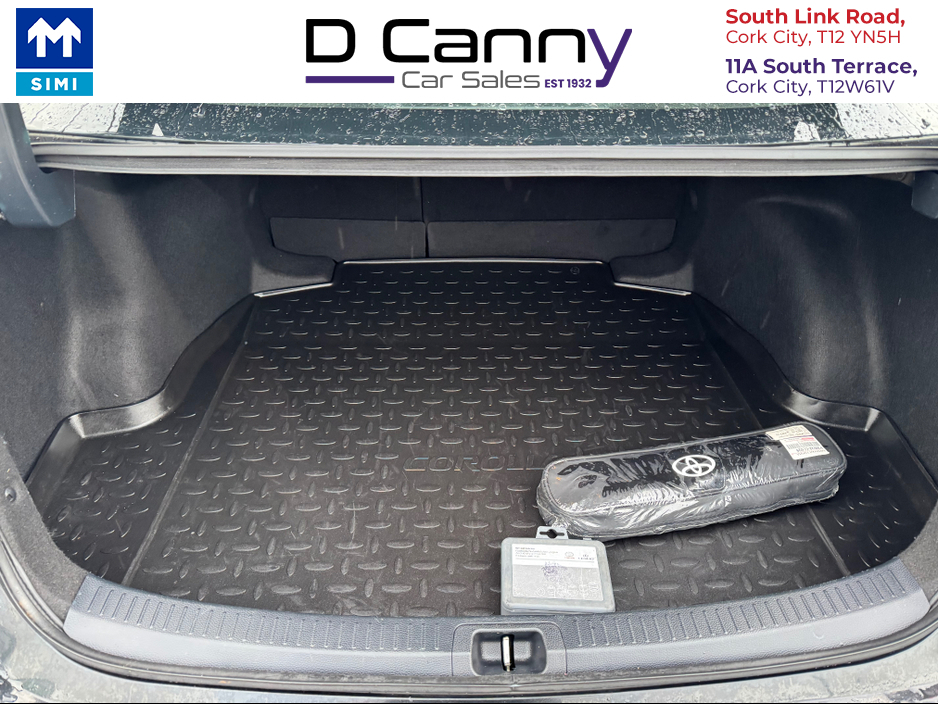 2023 Toyota Corolla LUNA SALOON 4DR AUTO €25,950