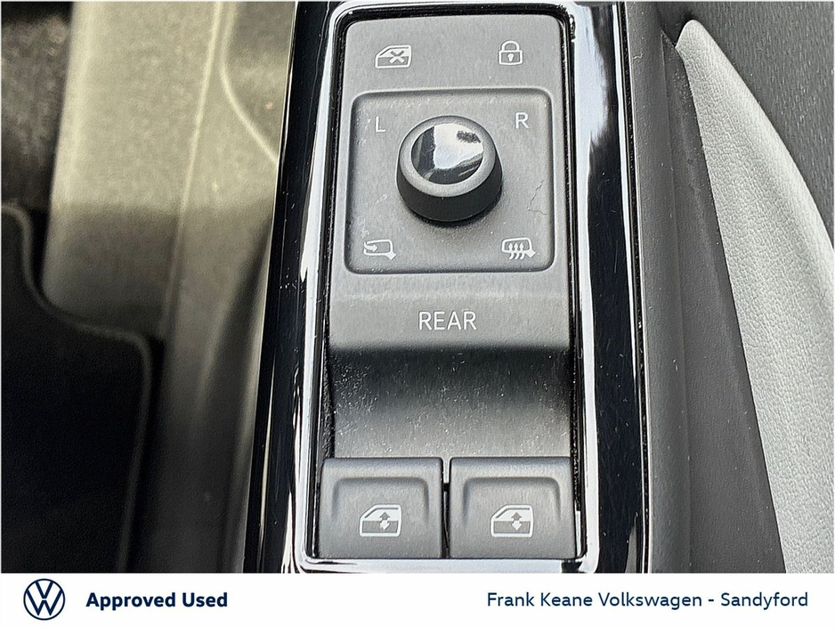 2023 Volkswagen ID.3 *Life* 204HP 58kWh @Frank Keane Volkswagen South Dublin €25,995