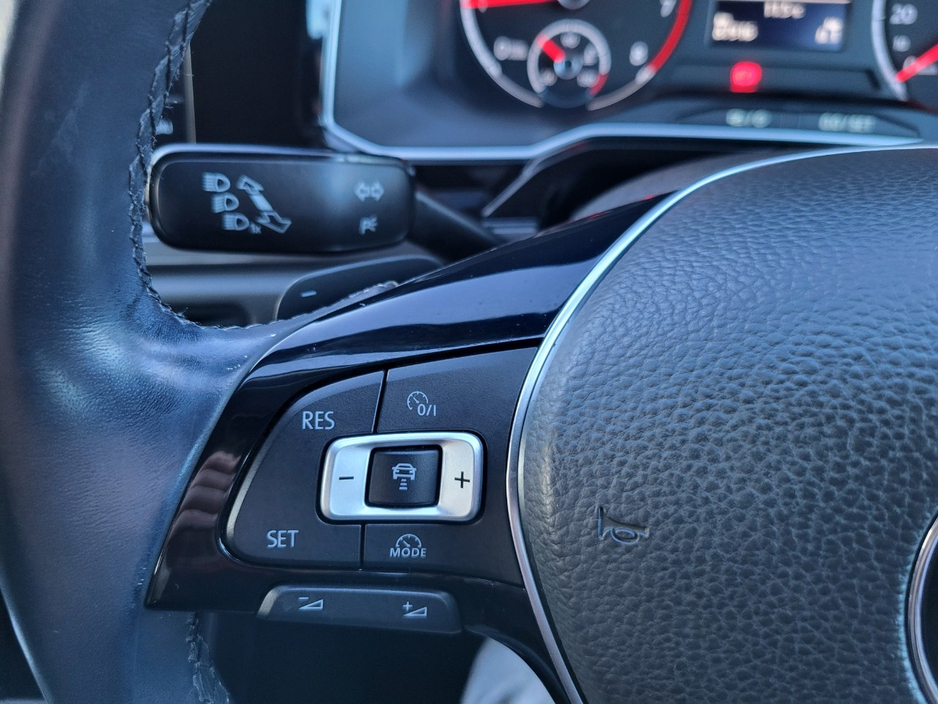 2019 Volkswagen Polo - image 17