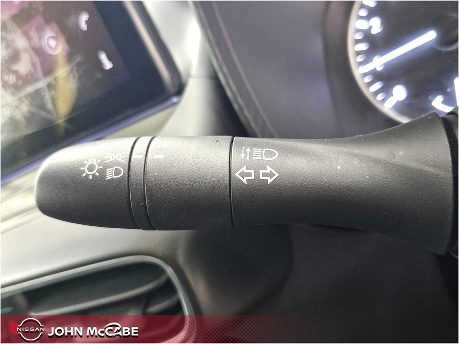 2025 Nissan Juke - image 24