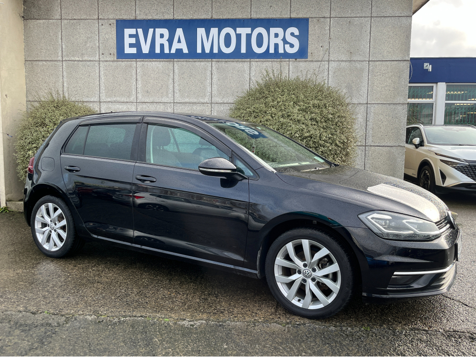 2017 Volkswagen Golf HIGHLINE AUTOMATIC 1.4 PETROL //HIGH SPEC//REVERSE CAMERA//KEYLESS ENTRY//BLIND SPOT WARNING//ADAPTIVE CRUISE CONTROL// €16,950
