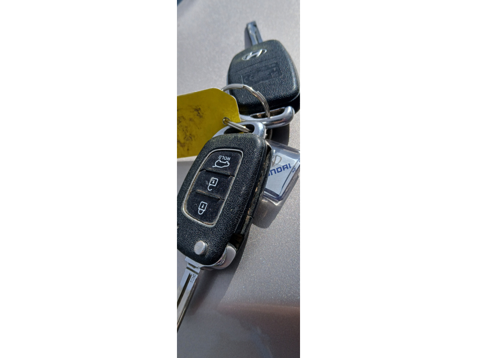 2017 Hyundai Tucson - image 11