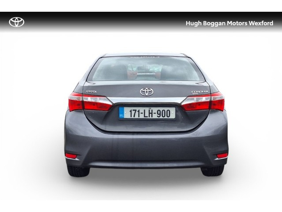 2017 Toyota Corolla - image 4