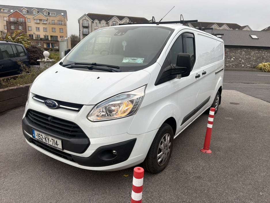 2015 Ford Transit Custom - image 6