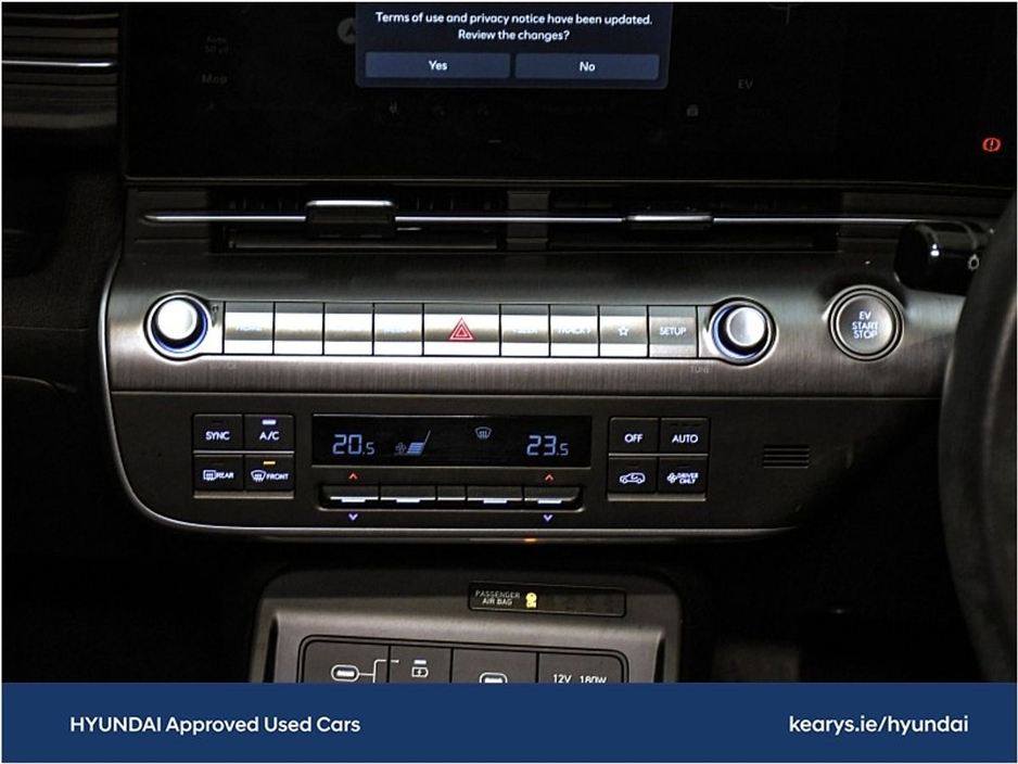 2024 Hyundai Kona EV Advance 218 Electric 65.4 kWh Auto €33,490