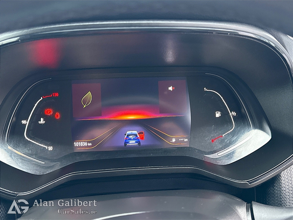 2023 Renault Clio EVOLUTION 1.0 TCE  €76 PW €15,995