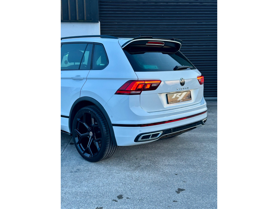 2020 Volkswagen Tiguan - image 15