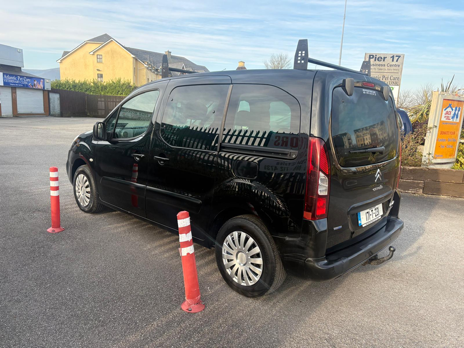 2017 Citroen Berlingo Multispace - image 4