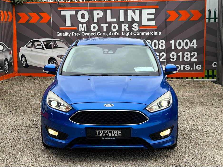 2015 Ford Focus - image 4