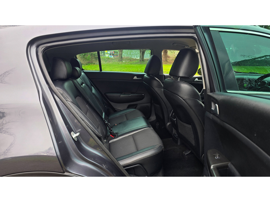 2016 Kia Sportage - image 15