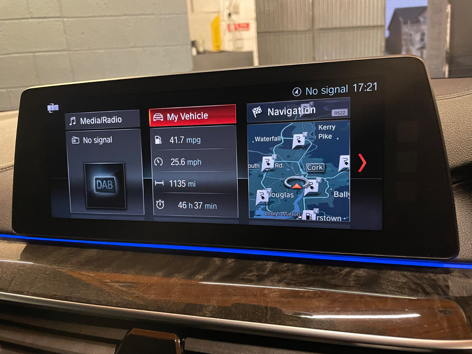 2017 BMW 5 Series 530e M Sport Auto €18,900