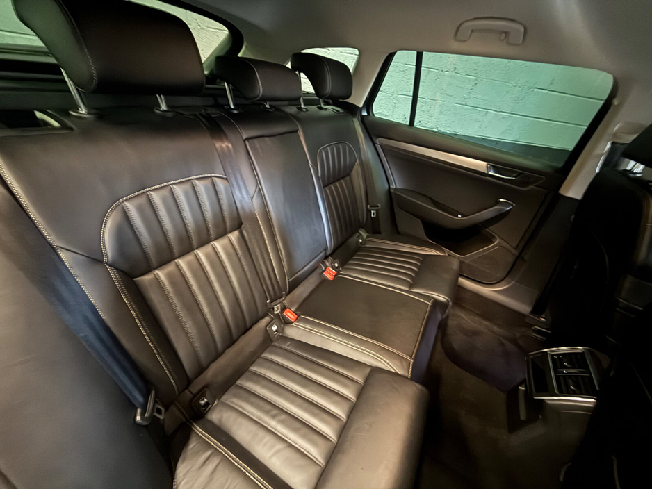 2021 Skoda Superb Ambition 1.4TSI 218HP PHEV €20,900