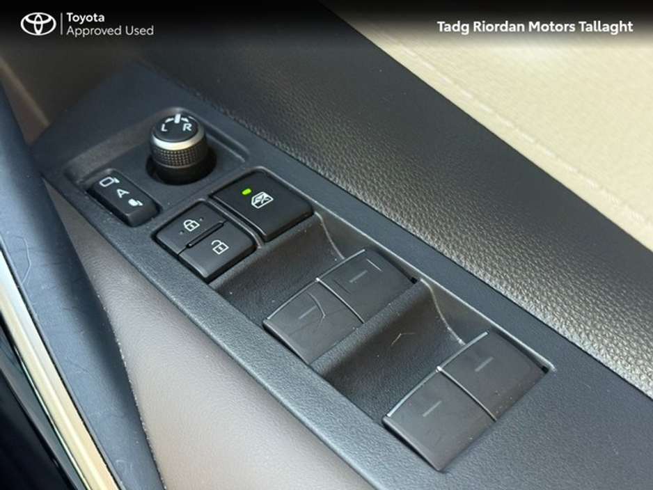2022 Toyota Corolla - image 17