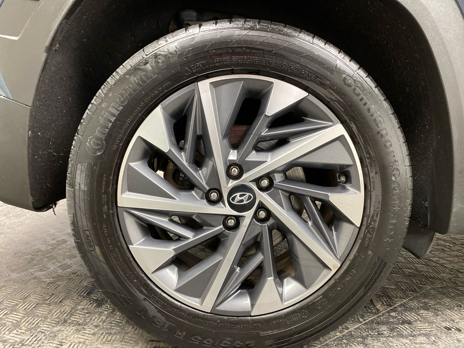 2023 Hyundai Tucson - image 5