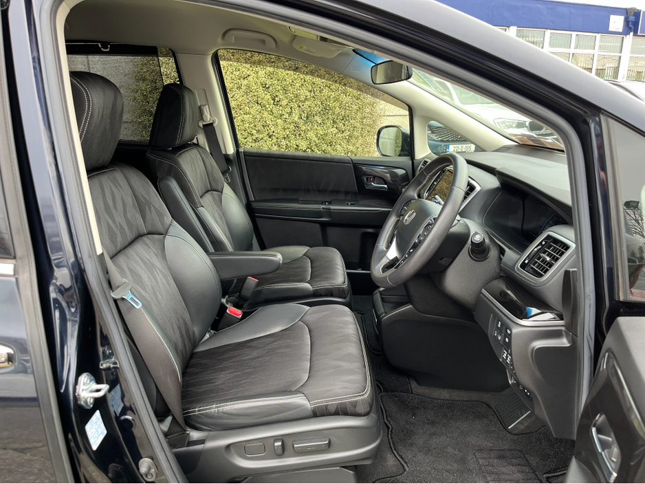 2020 Honda Odyssey - image 14