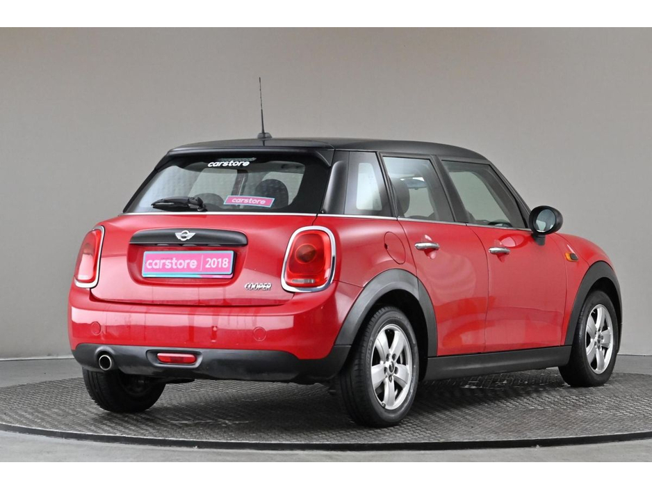 2018 MINI Hatch 1.5 6SPD 5DR *BI-TONE ROOF* €16,890