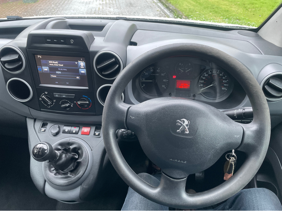 2016 Peugeot Partner 850 PROFESSIONAL HDI 5 5DR 600 LXI 4DR €6,250