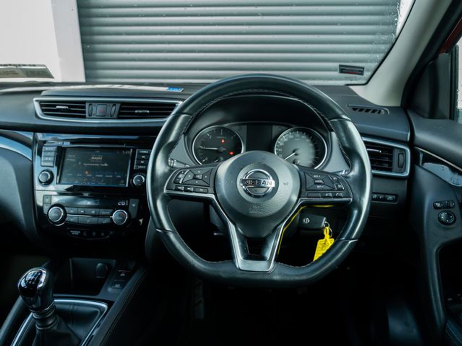 2021 Nissan Qashqai - image 10
