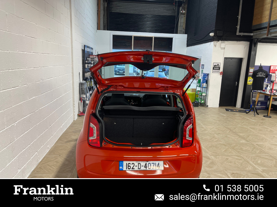 2016 Volkswagen up! DBA-AACHY 5DR €9,890