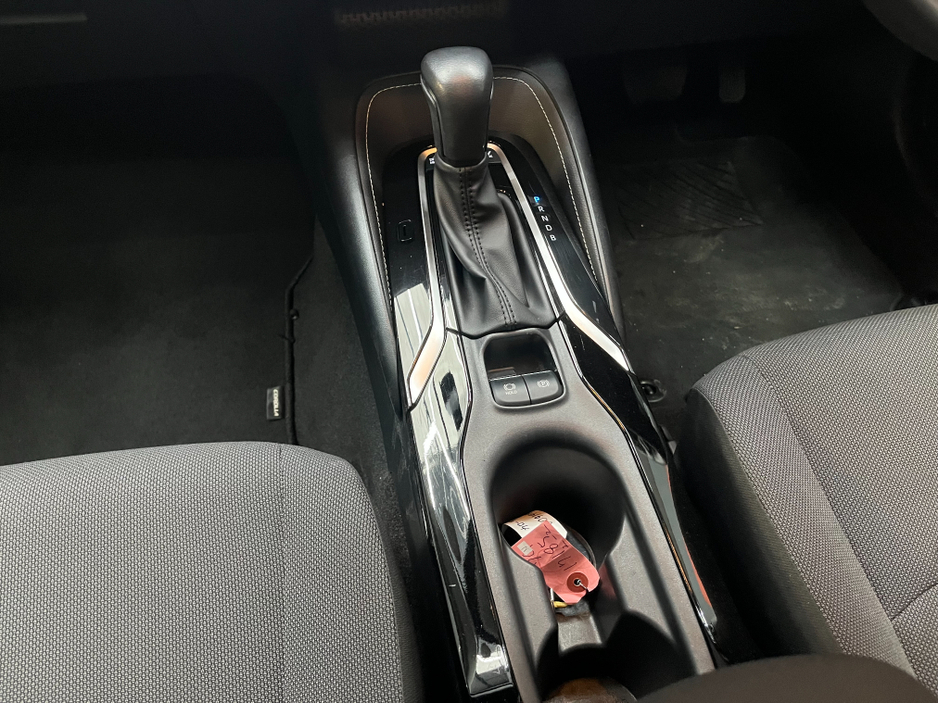 2024 Toyota Corolla - image 15