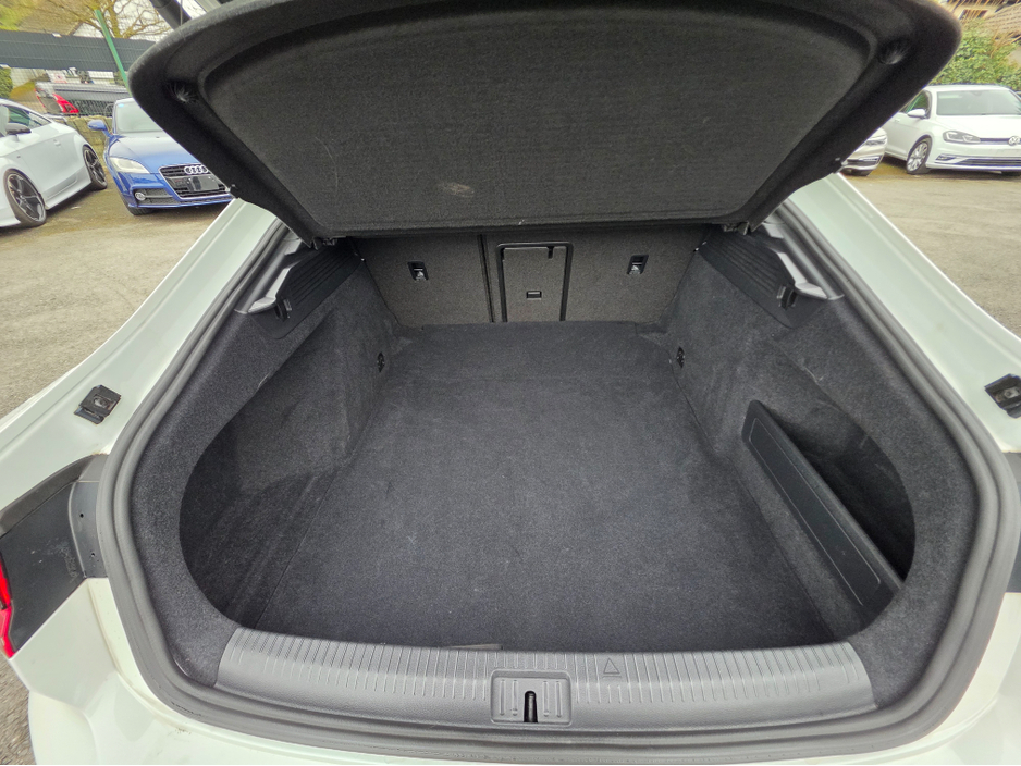 2017 Volkswagen Arteon - image 20