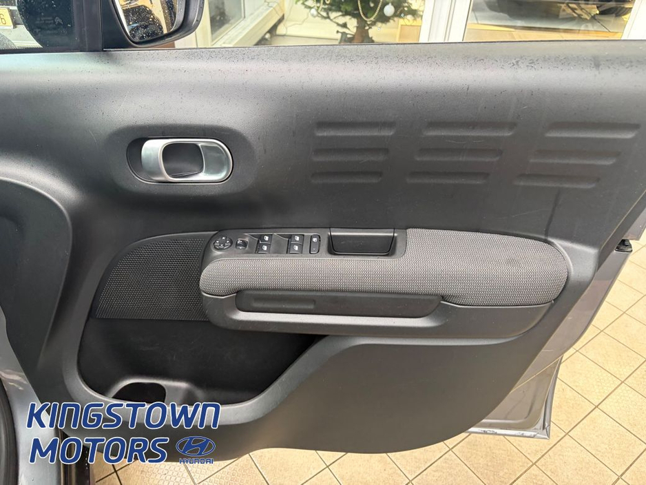 2018 Citroen C3 Aircross - image 9