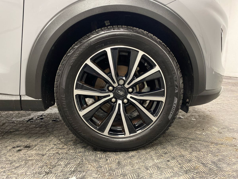 2023 Ford Puma - image 5