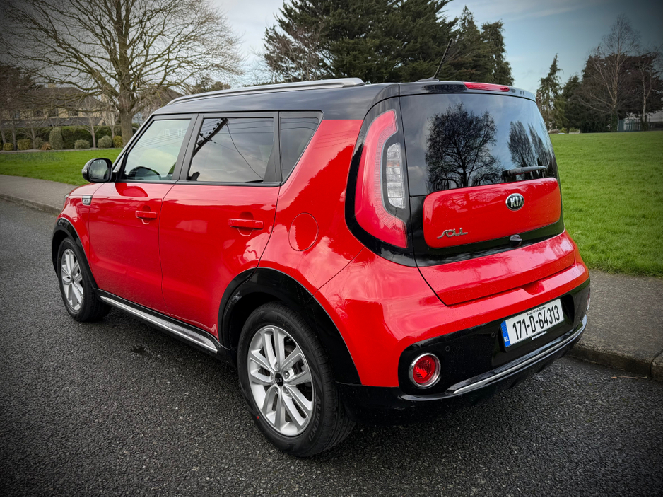 2017 Kia Soul 1.6 Petrol 5dr Hatchback | Low mileage | 2 keys | Service history | Sold serviced and valeted with warranty provided. €12,900