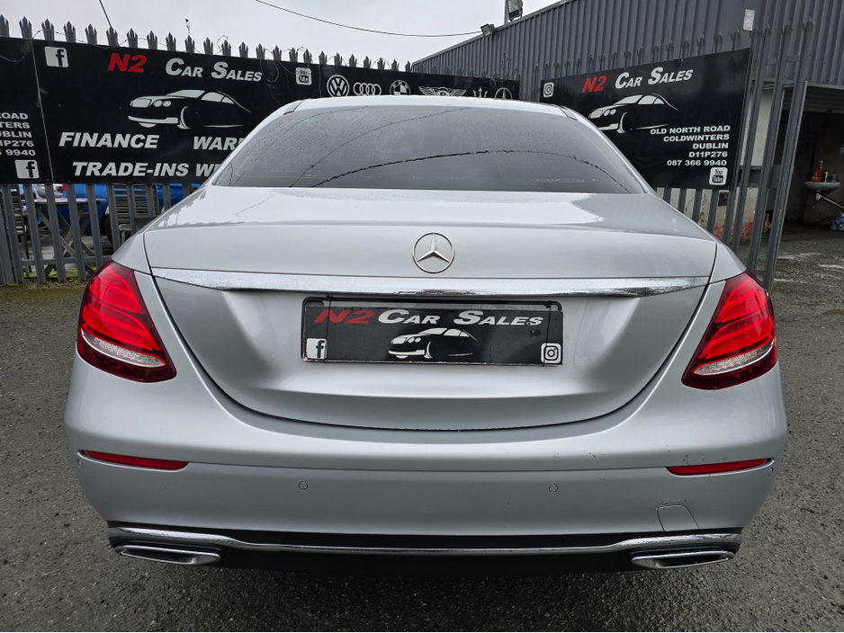 2016 Mercedes-Benz E Class - image 7