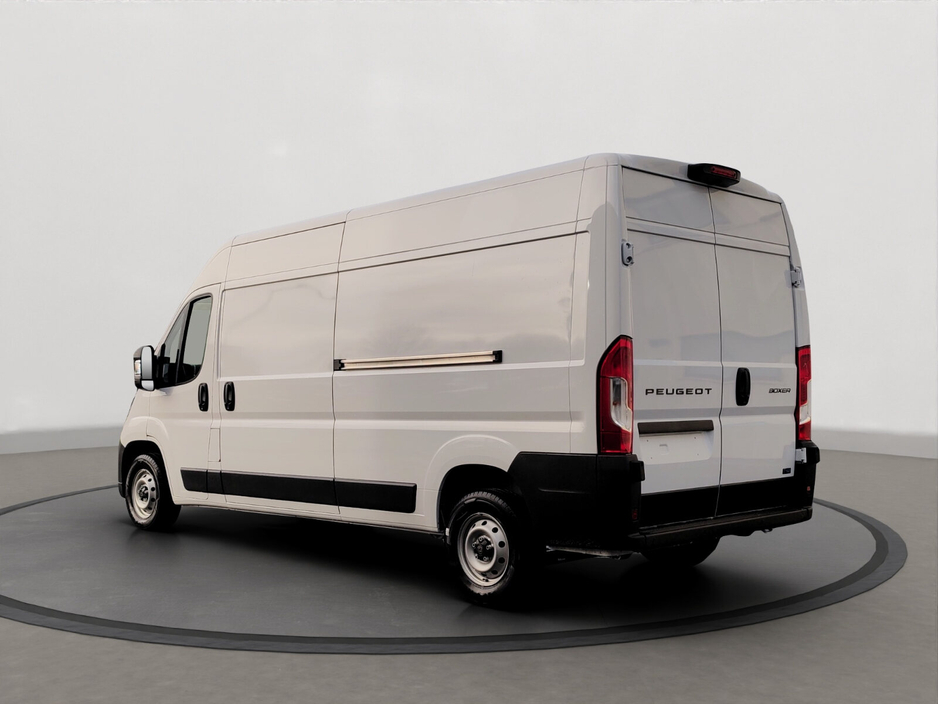 2026 Peugeot Boxer  €35,365