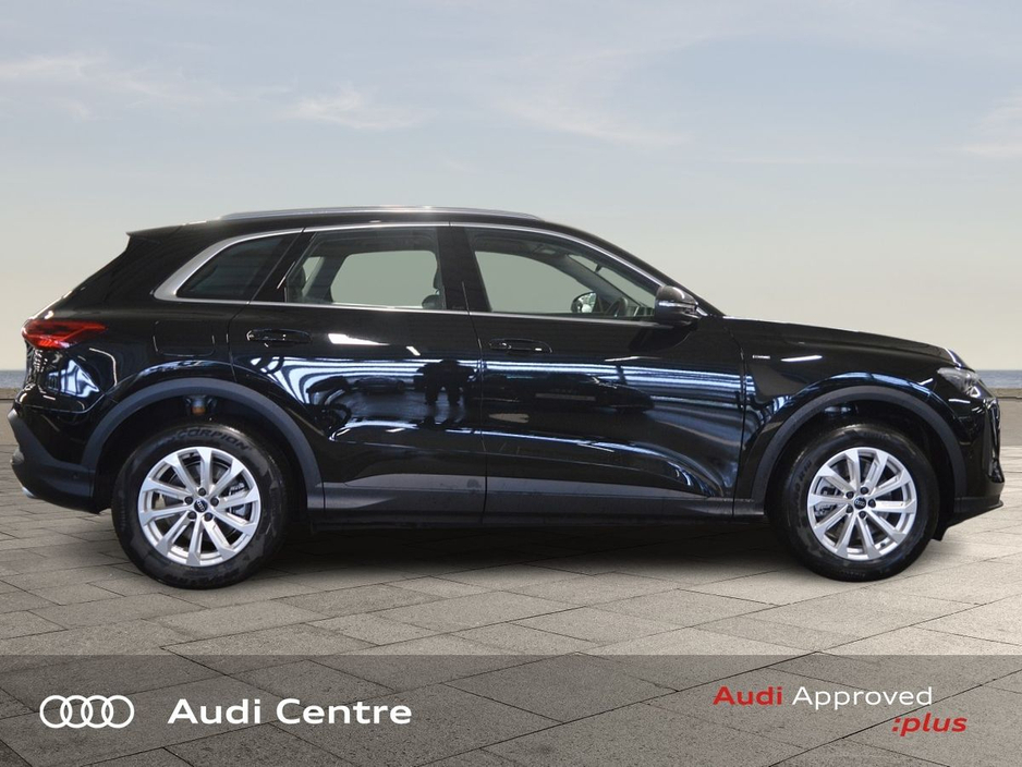 2026 Audi Q5 E-HYBRID 220 KW Q SE €71,387