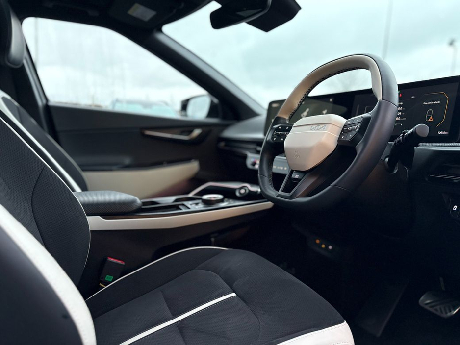 2025 Kia EV6 GT Line (565km Range) €49,995