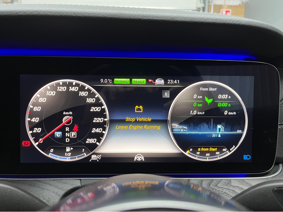 2019 Mercedes-Benz E Class €28950 2019 MERCEDES-BENZ E350 AV SP 2.0 AUTOMATIC / CRUISE CONTROL / 360° PARKING CAMERA / ELECTRIC MEMORY & HEATED SEATS / PADDLE SHIFTERS / AMBIENT LIGHTS / PANORAMIC SUNROOF €28,950