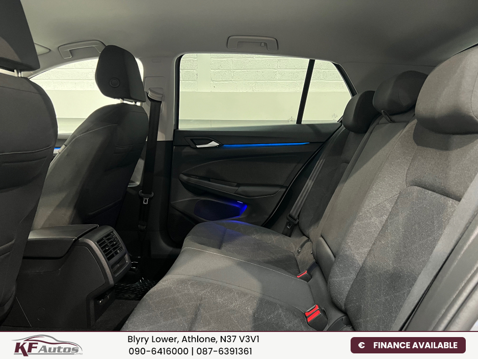 2023 Volkswagen Golf Life 2.0TDI 115bhp 5dr Auto - 232 Reg €29,995