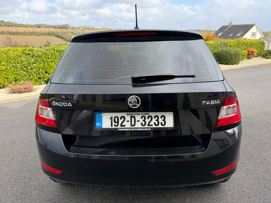 2019 Skoda Fabia - image 10
