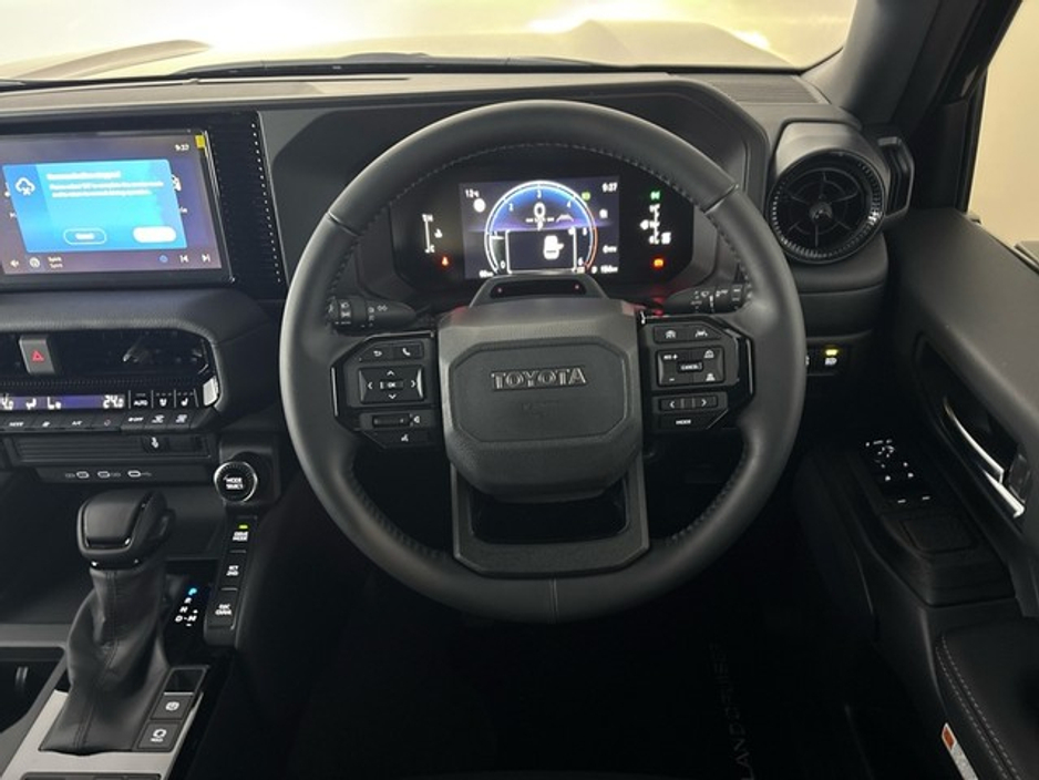 2026 Toyota Landcruiser - image 9