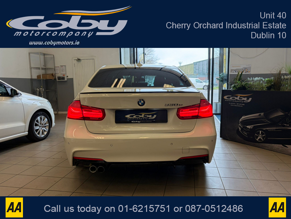 2017 BMW 3 Series - image 5