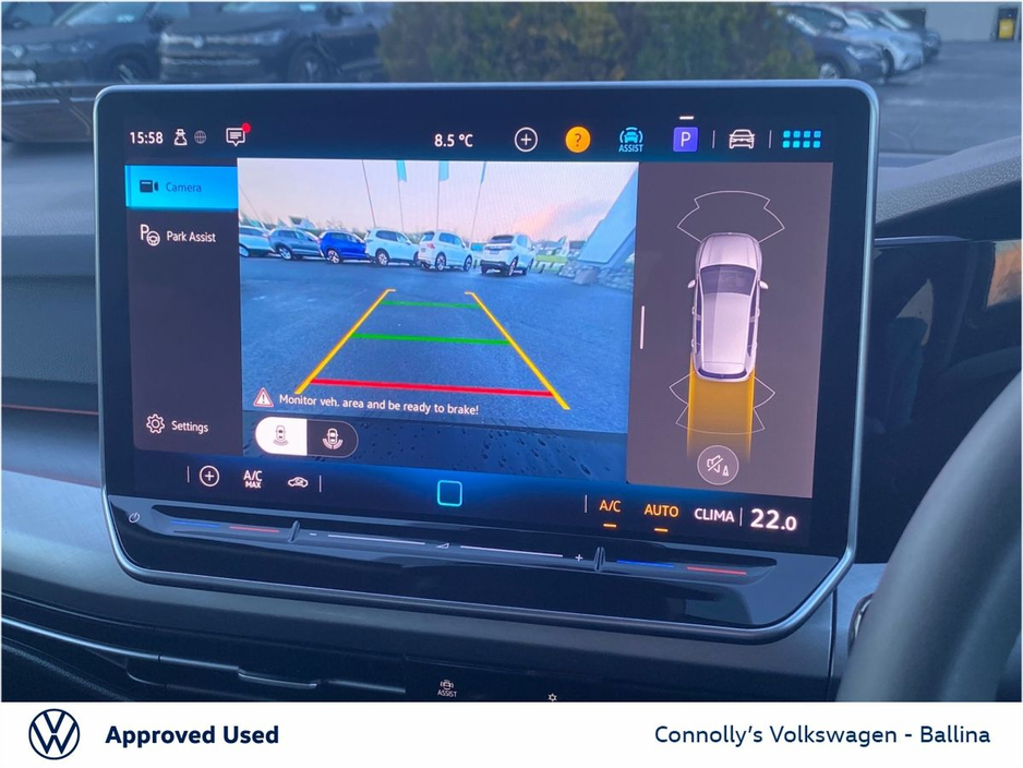 2025 Volkswagen Golf - image 17