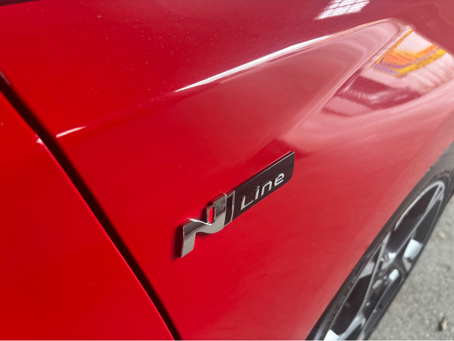 2022 Hyundai i30 - image 7