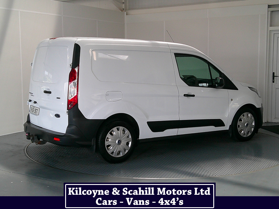 2019 Ford Transit Connect - image 8