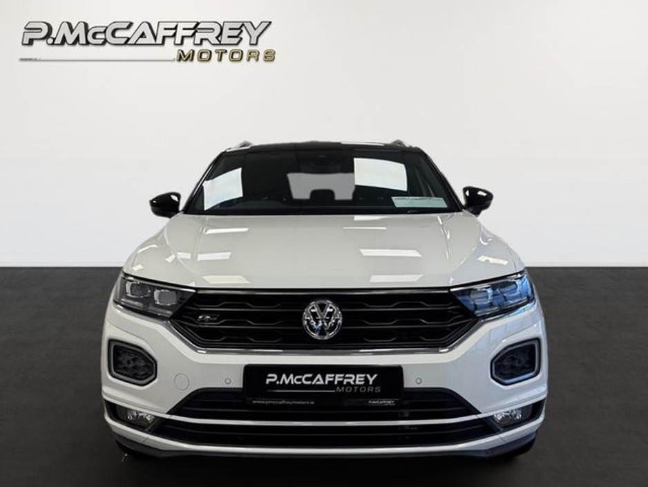 2020 Volkswagen T-Roc - image 2