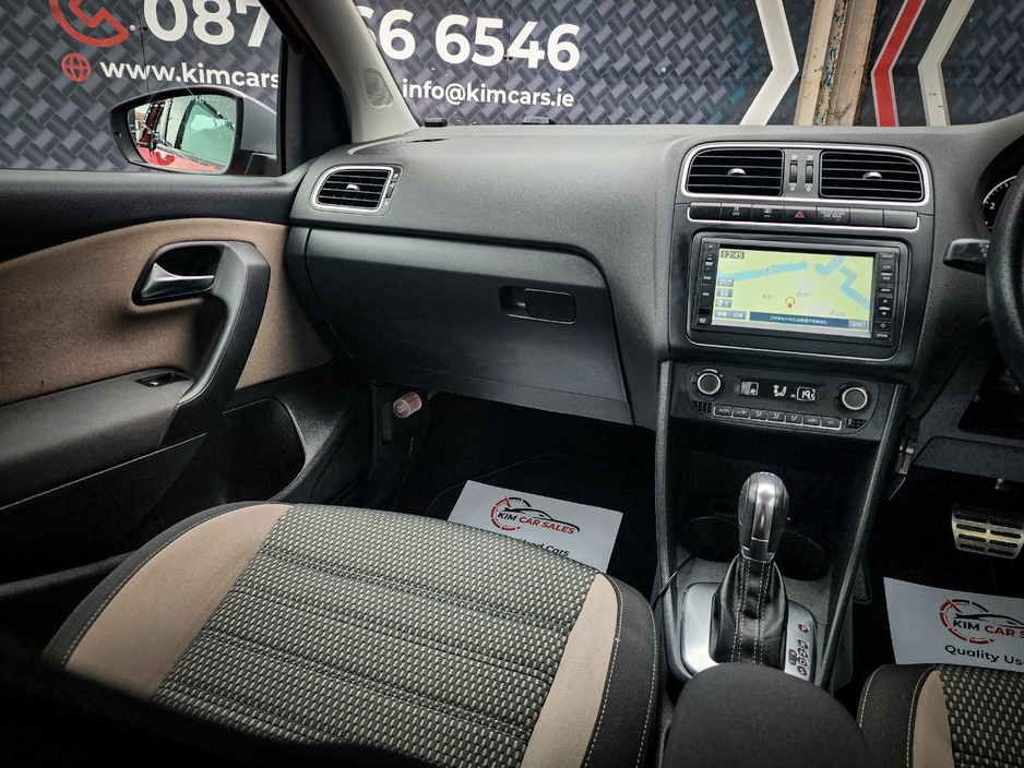 2013 Volkswagen Polo - image 20