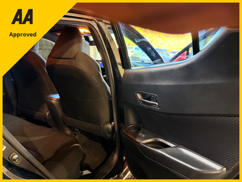 2018 Toyota C-HR - image 17