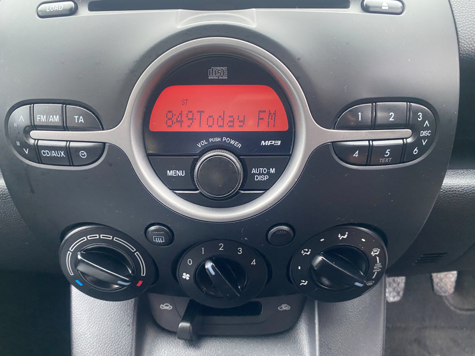 2008 Mazda Mazda2 - image 13