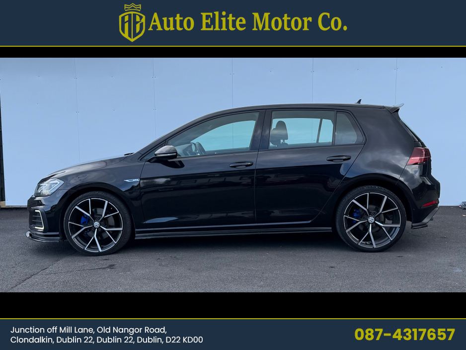 2018 Volkswagen Golf - image 4