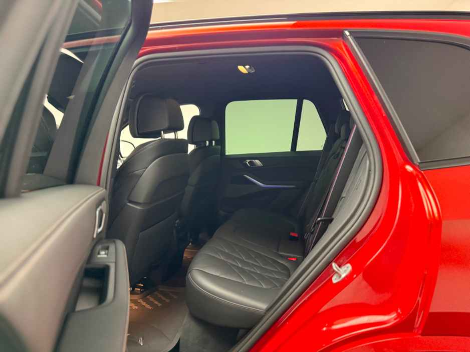 2025 BMW X5 - image 14