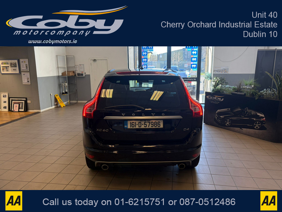 2016 Volvo XC60 - image 5