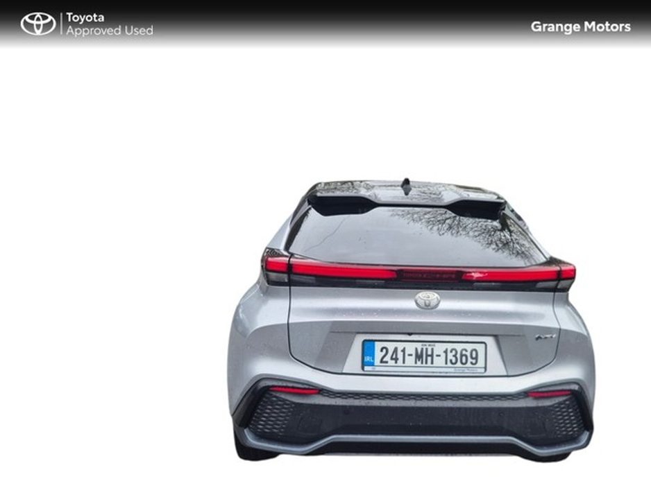 2024 Toyota C-HR - image 4