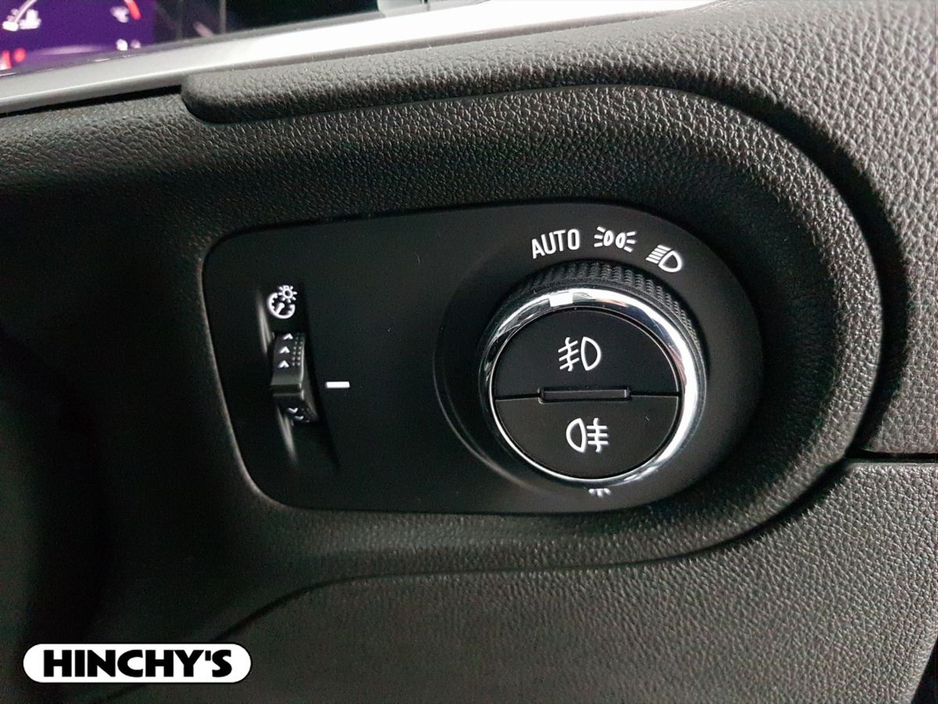 2022 Opel Grandland X - image 19