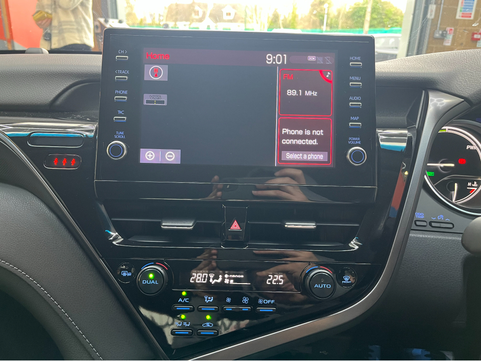 2023 Toyota Camry - image 19